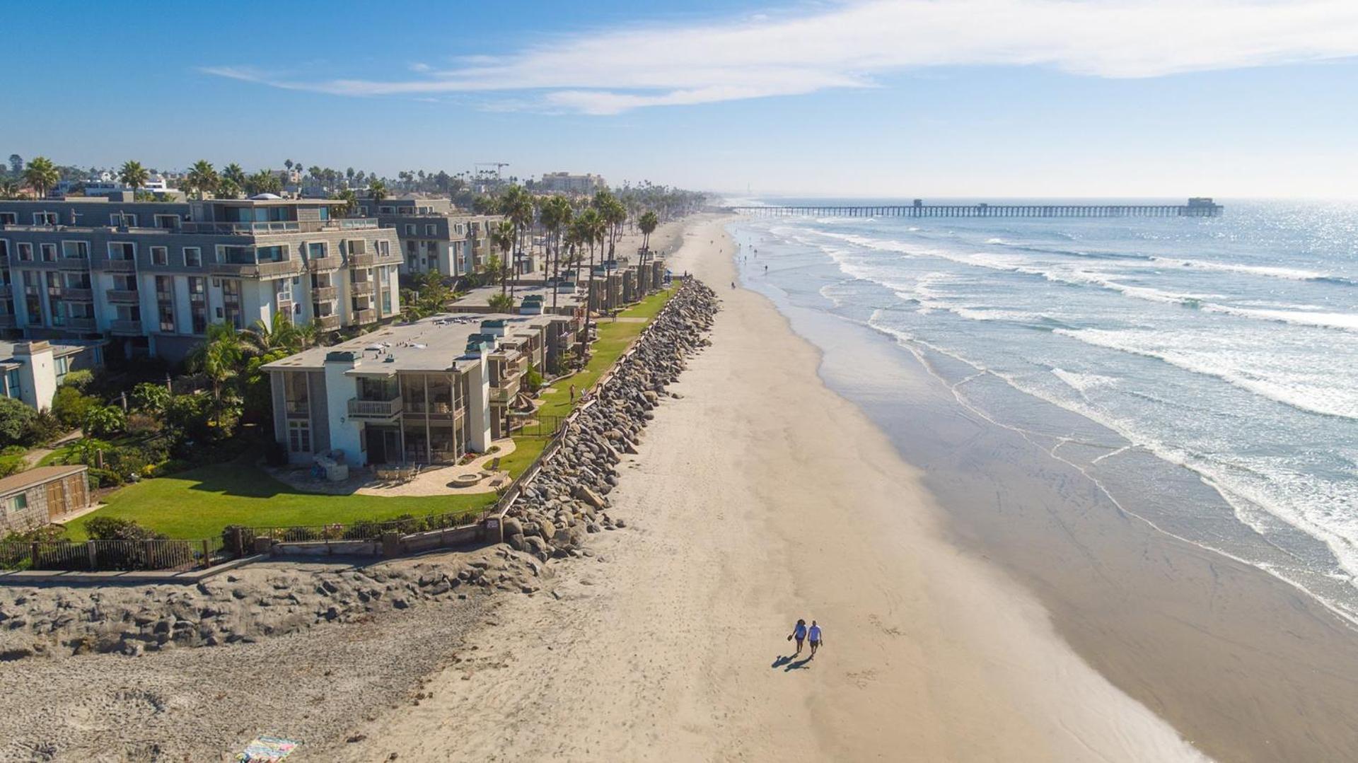 G321 Modern Oceanside Beach Haven view 2