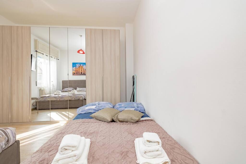 Bright & Cozy Home - City Center