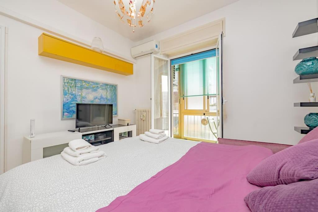 Bright & Cozy Home - City Center