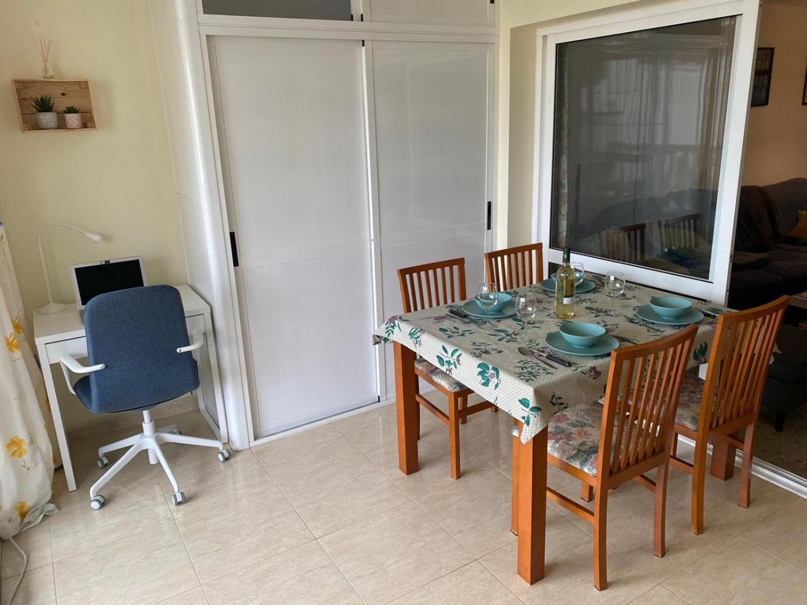 Apartamento La Casita playa a 700m
