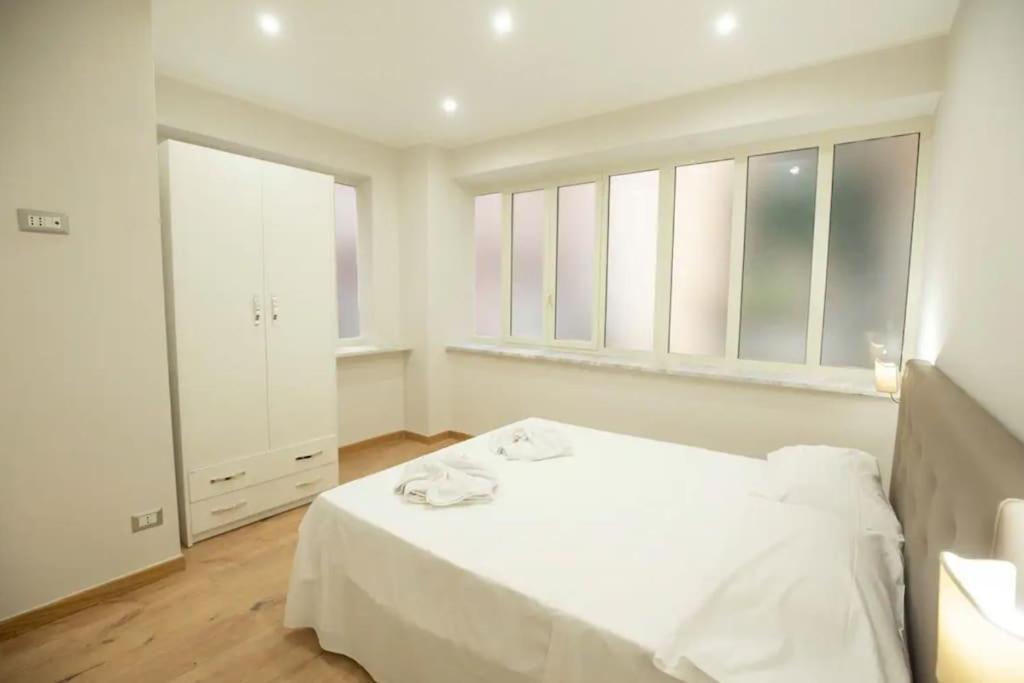 Don Cozzolino Apartment