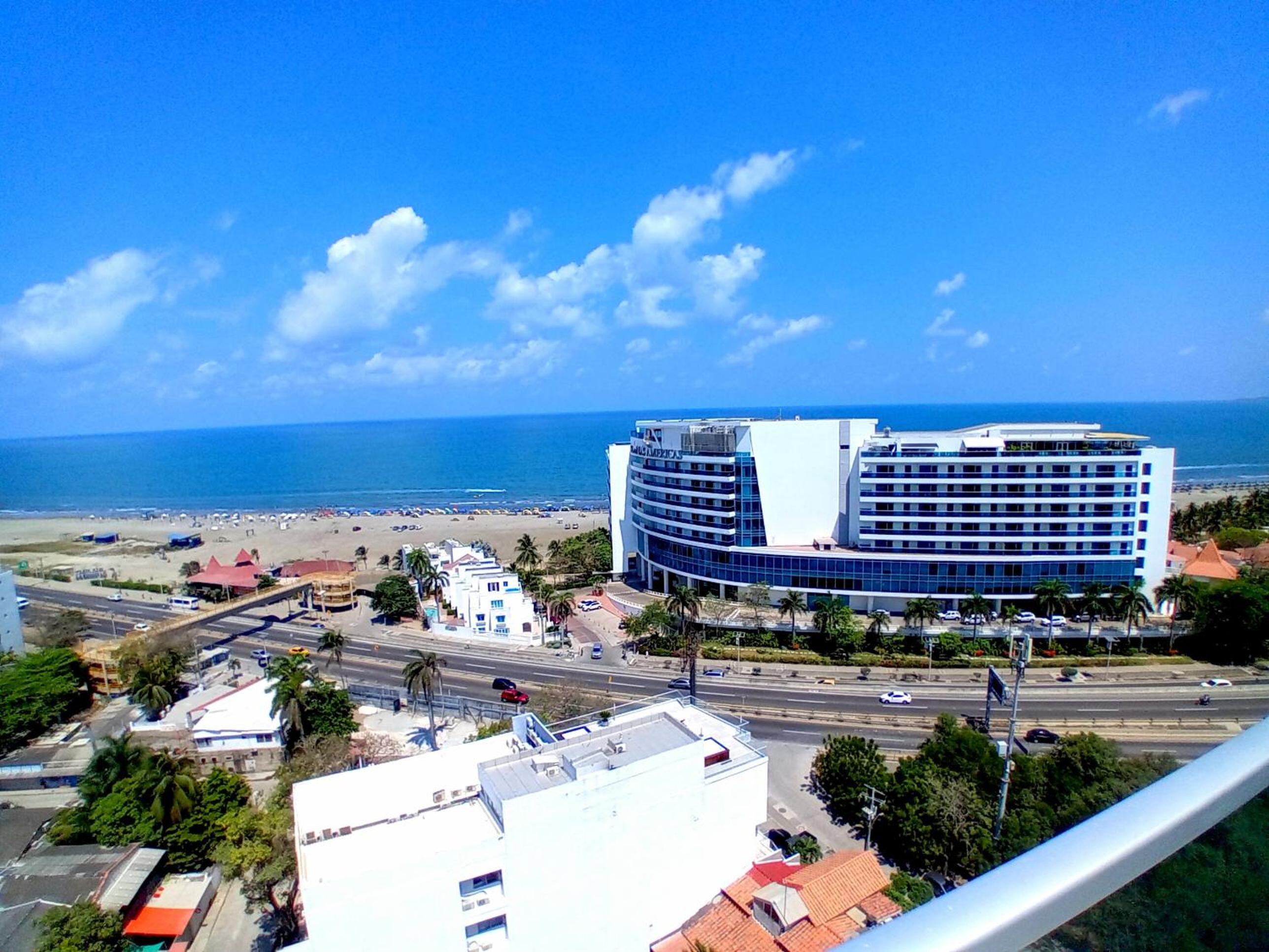 Exclusivo apartamento en Cielo Mar-playa las Americas, con maravillosas vistas del atardecer de Cartagena