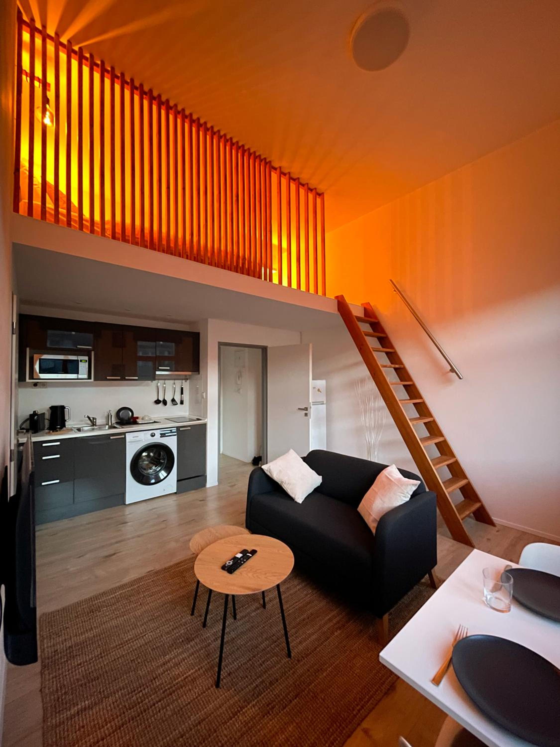 Loft Maniny by Urban Apartments
