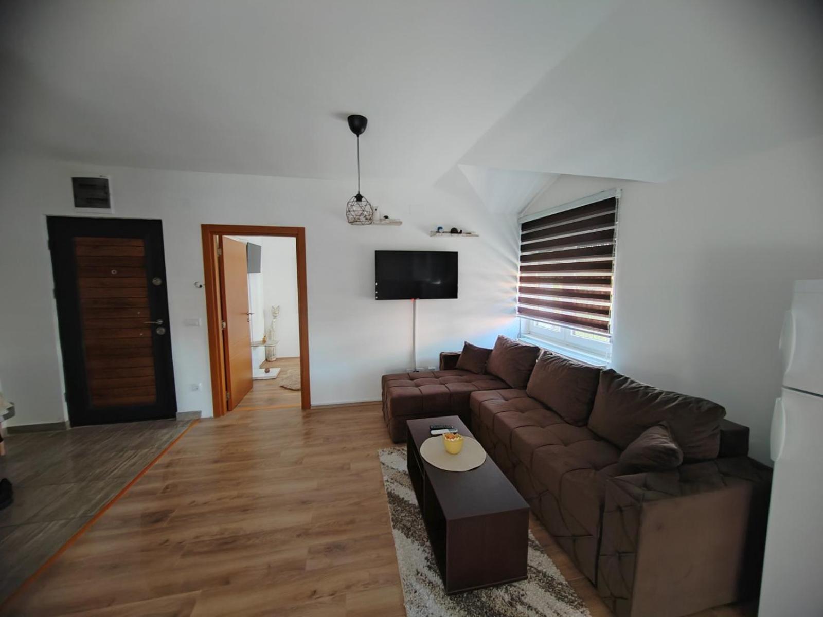 Apartman Tara