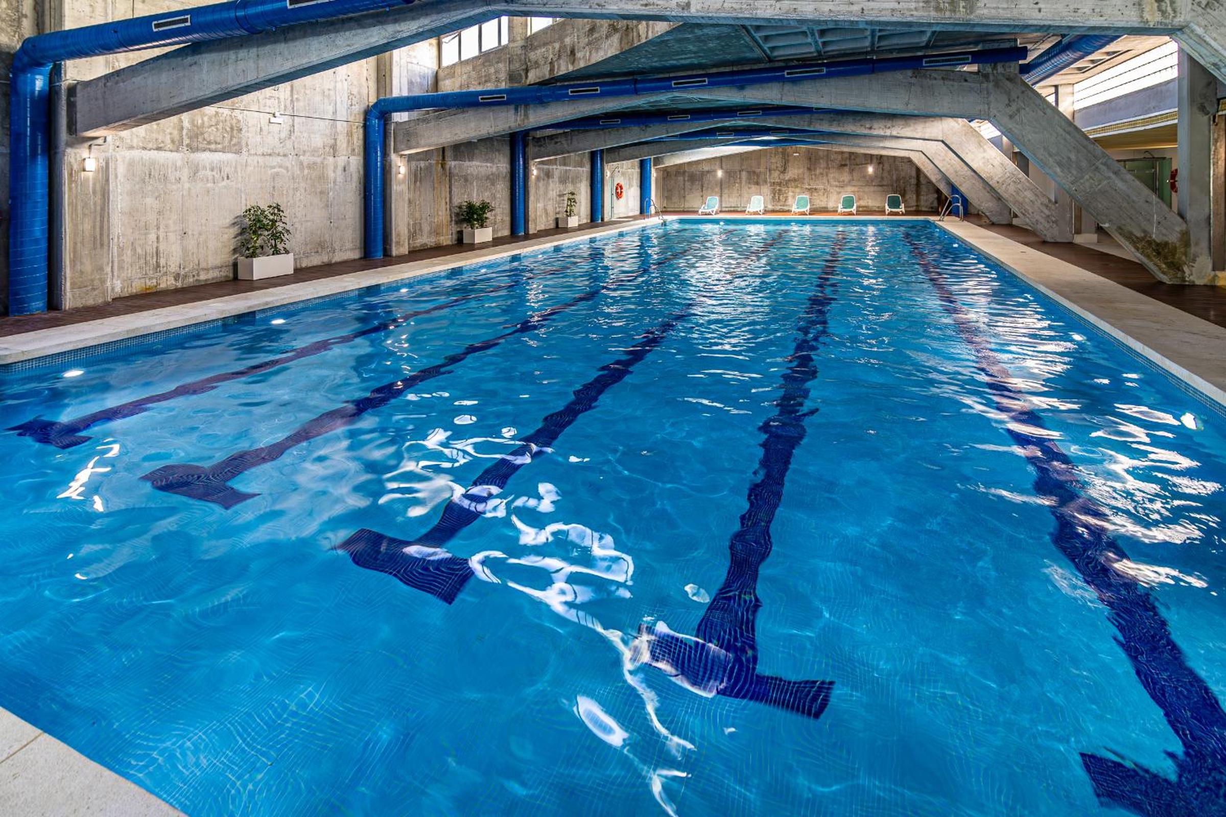 RentitSpain Apartamento Charming Gym, Jacuzzi y Balcón