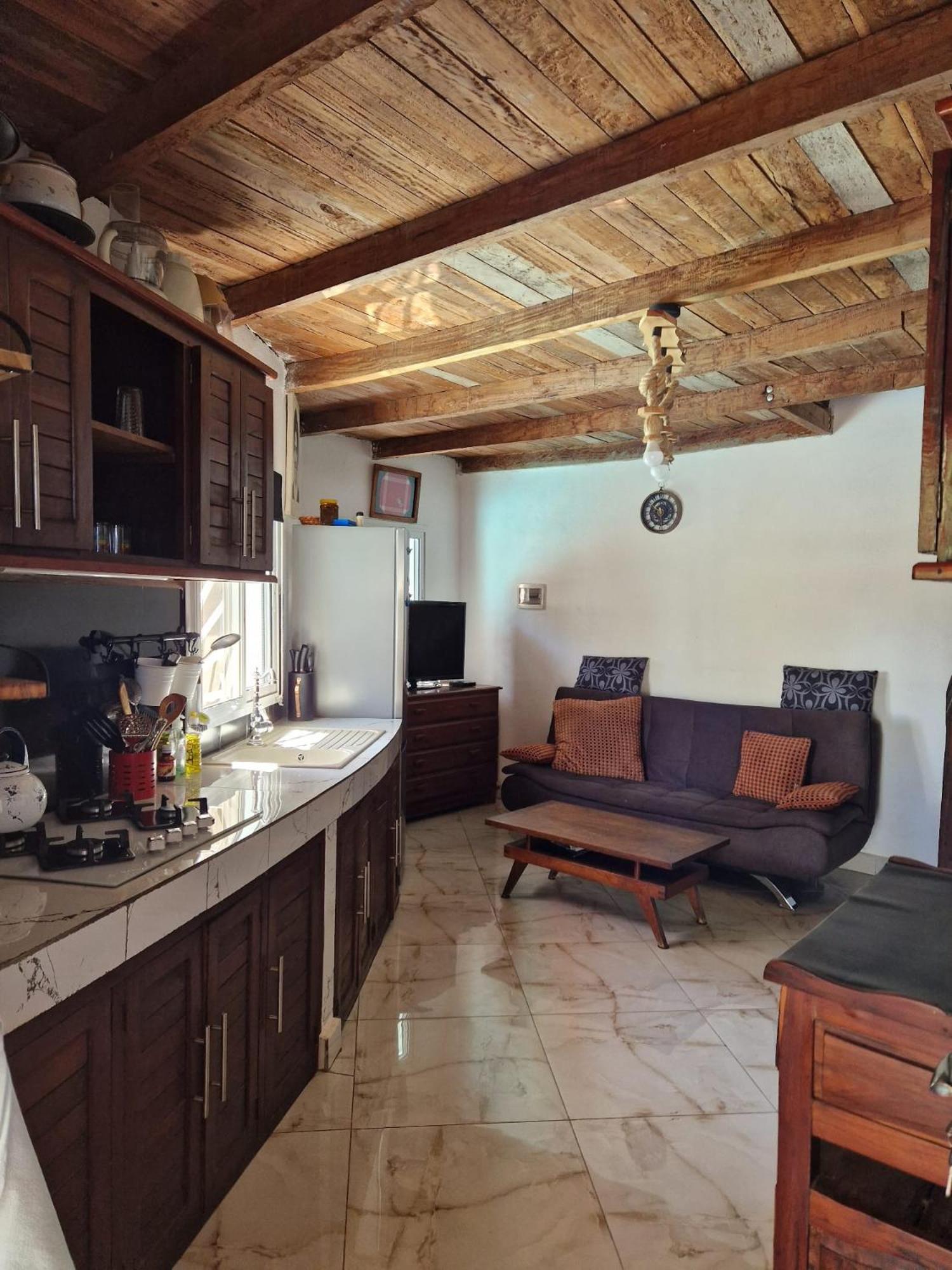 la maison rouge view 3