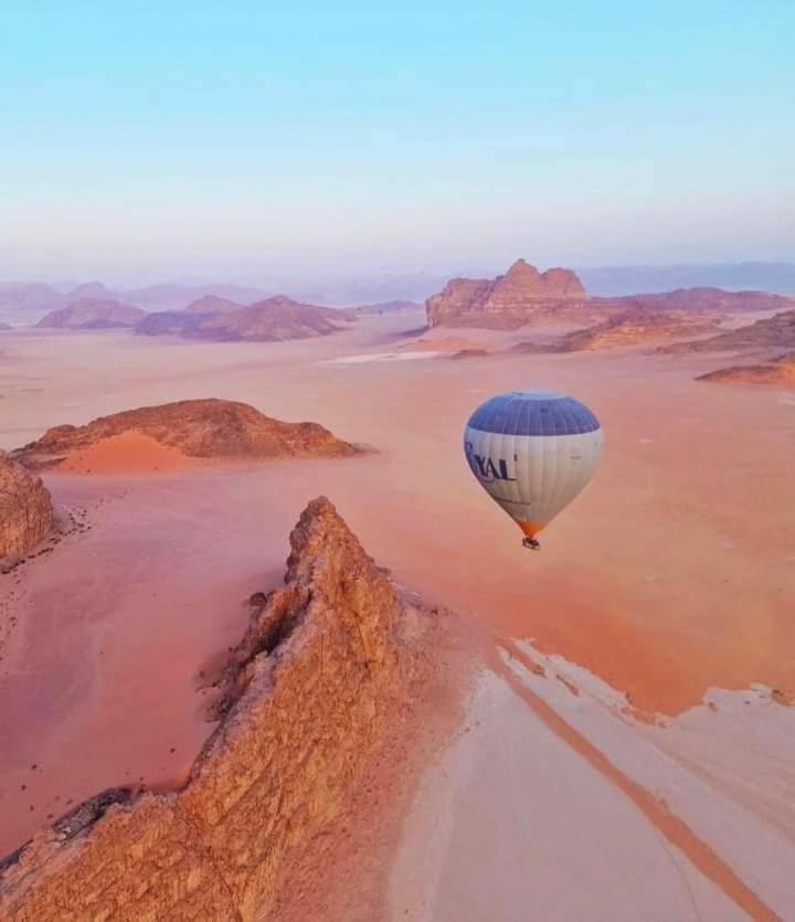 Al Raha Luxury Camp