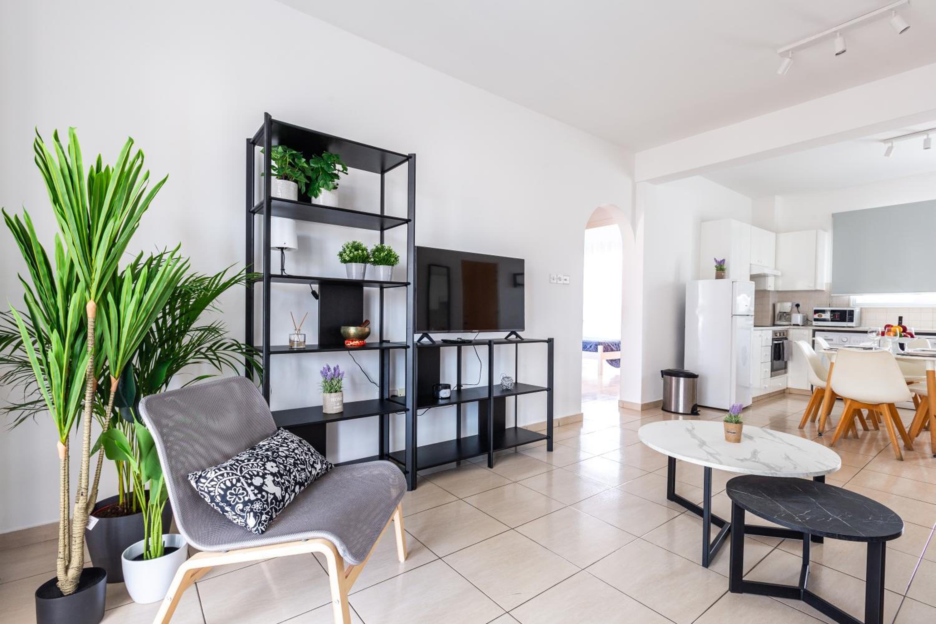 Beautiful 2 bed apartment in Paphos Cyprus