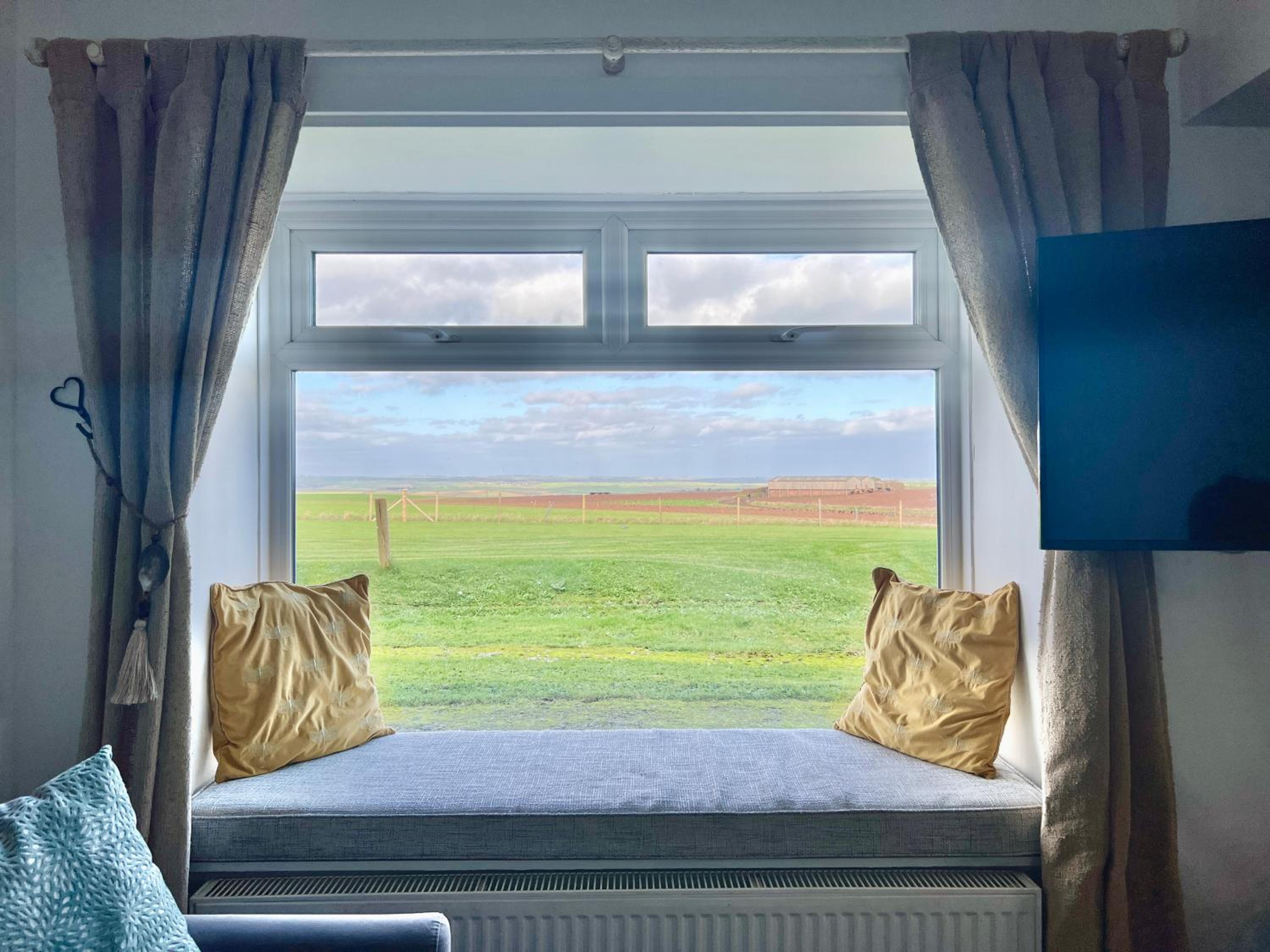 Rural retreat near the Sea