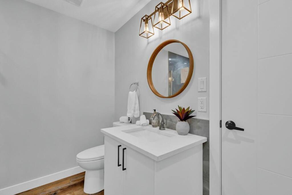 Stylish Suite-NearWEM-4 Bed-Central