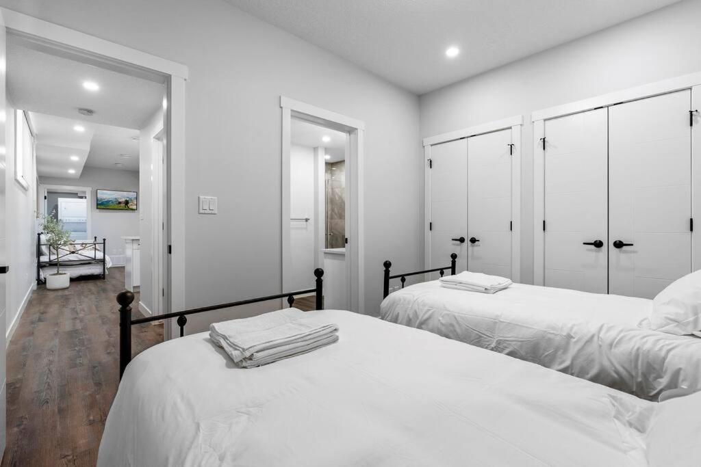 Stylish Suite-NearWEM-4 Bed-Central