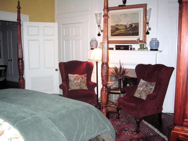Belle Oaks Inn