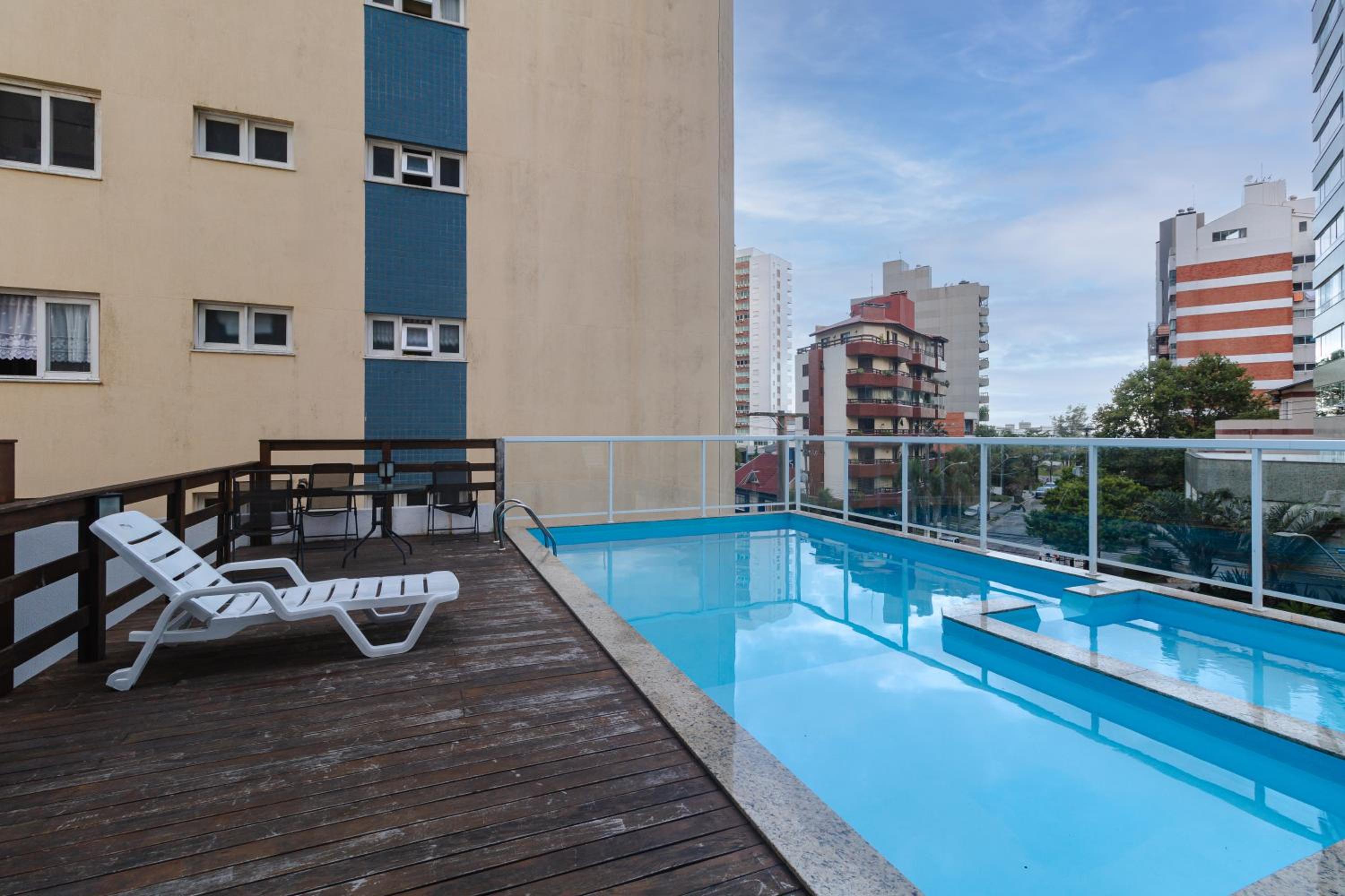 Apartment with 2 Bedrooms in the Heart of Praia Grande - Torres/RS