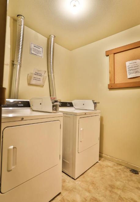 Timberline Condos - Aspen Building