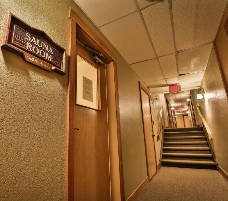 Timberline Condos - Aspen Building
