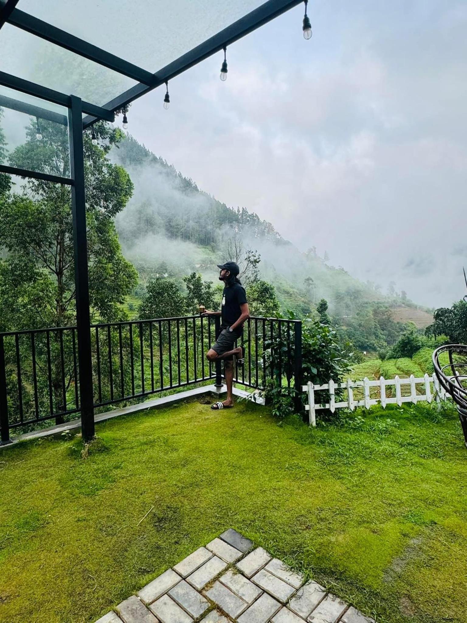 Jayawardane’s Bungalow in Mandaramnuwara