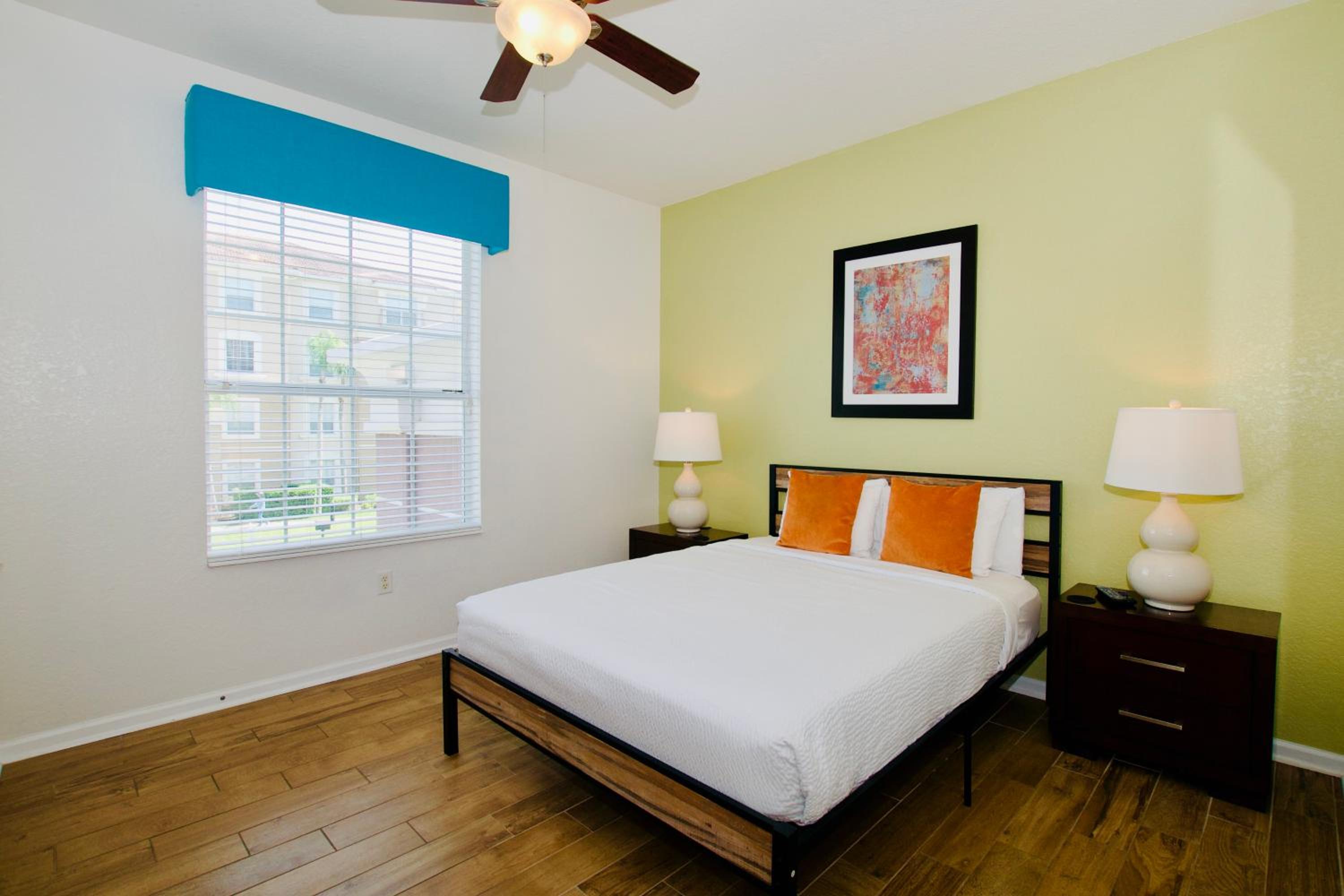 Vista Cay at Epic Universe - Luxury 4 bedroom condo