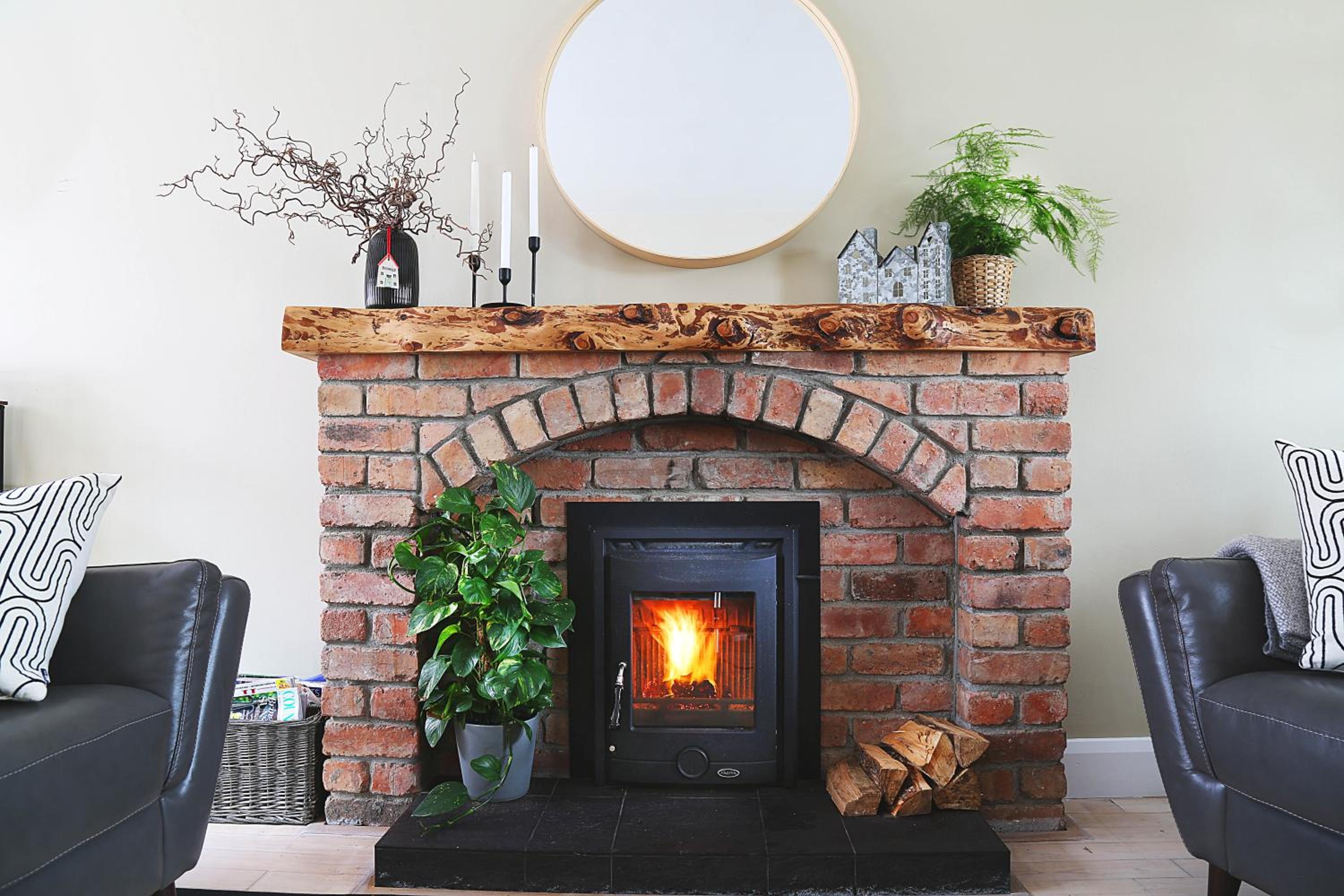 Newly refurbished home on the North Coast - AONB view 2