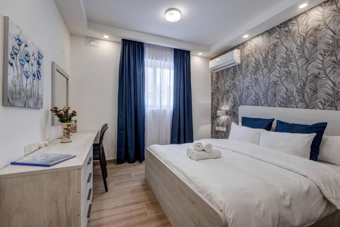 Designer 1 bed Maisonette Swieqi by Homely view 5