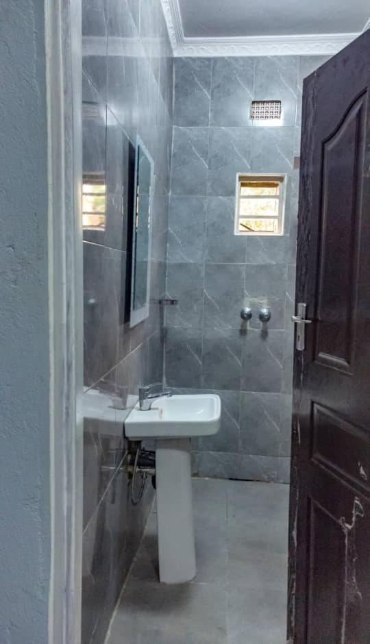 Scolt Apartments Livingstone view 2