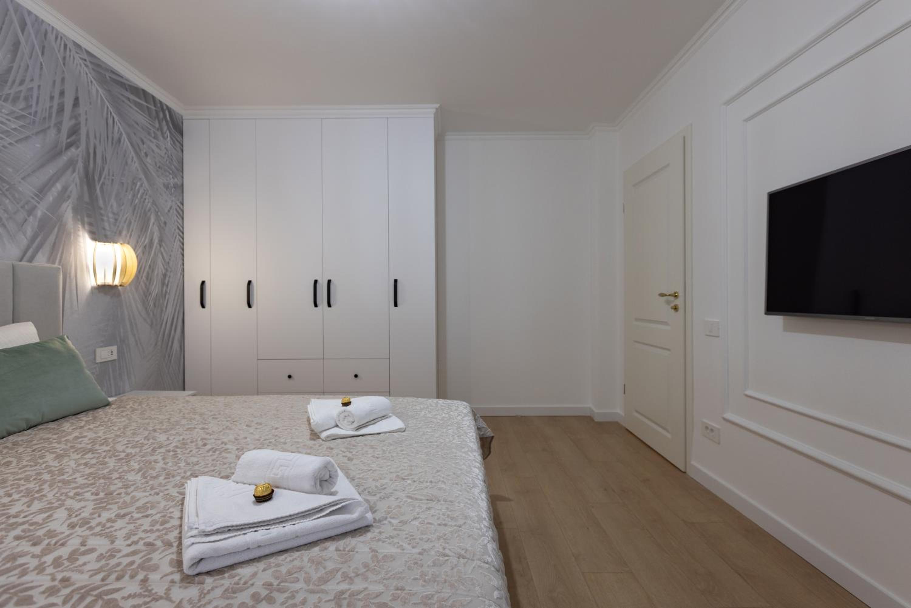Imedio Olive Apartment Aviatiei