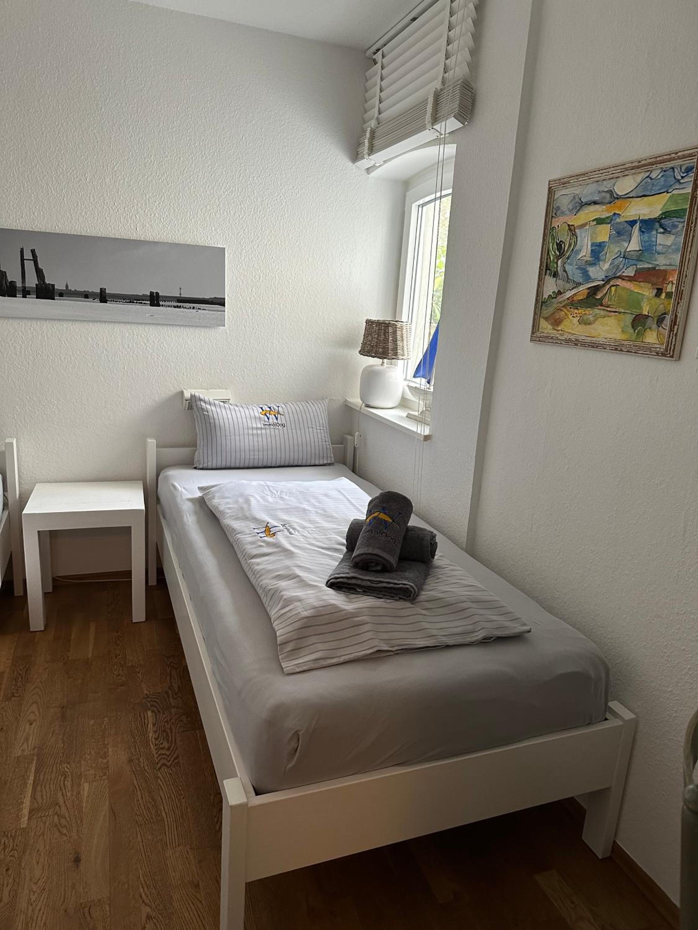 WangerRose - Familienwohnung für Groß und Klein und Hundefreunde view 4