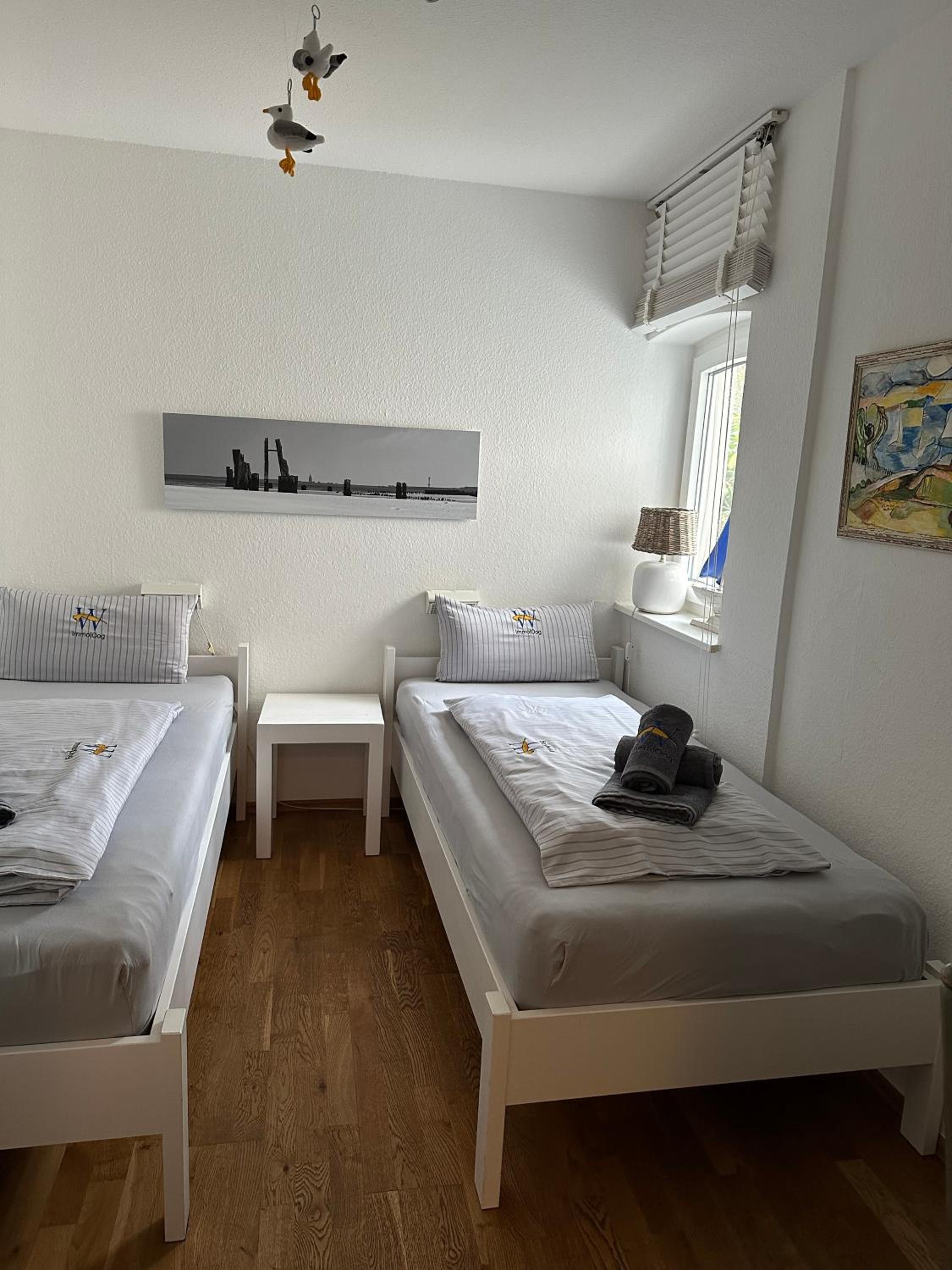WangerRose - Familienwohnung für Groß und Klein und Hundefreunde view 5