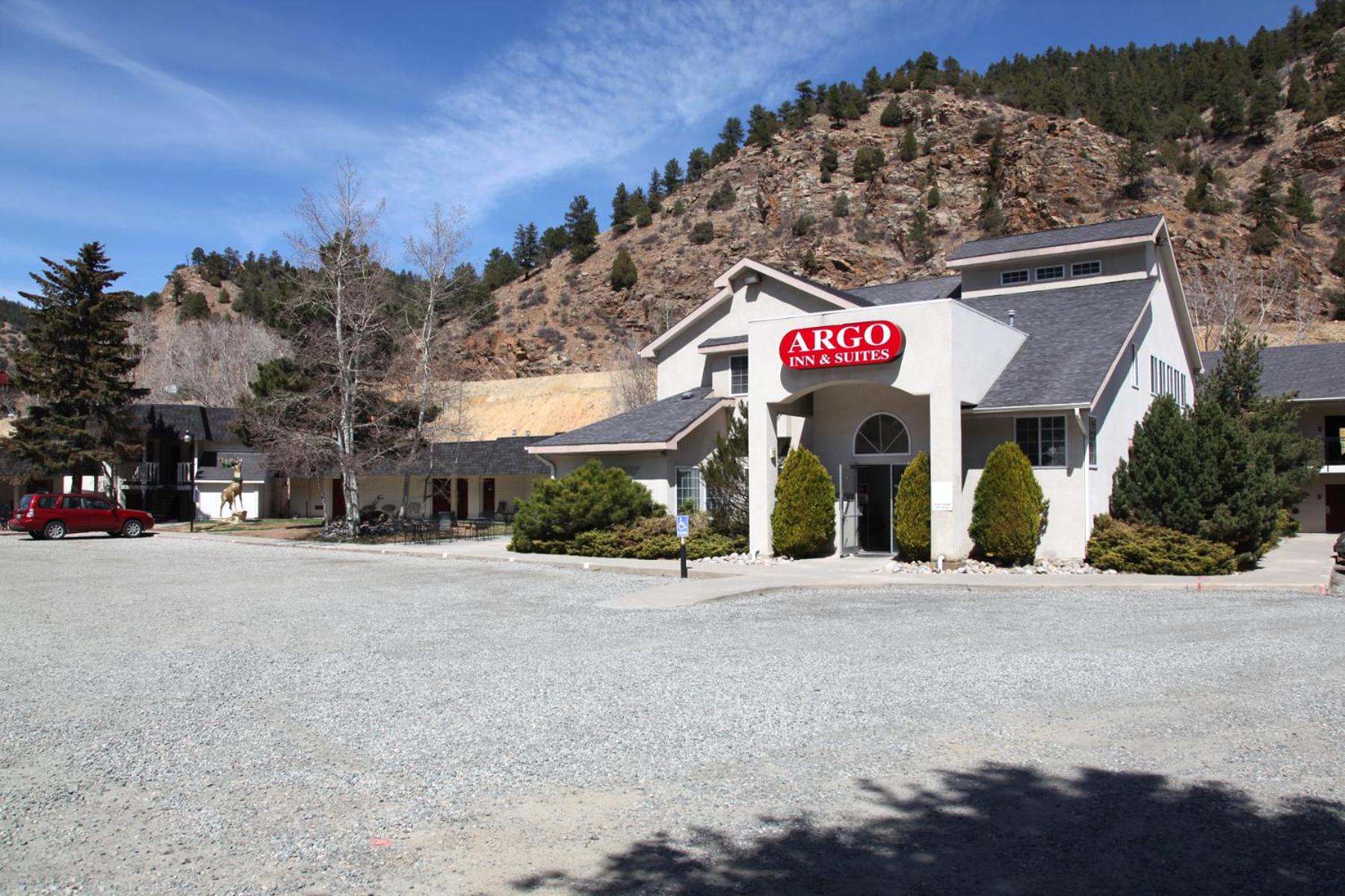 Argo Inn and Suites - Property Image 2