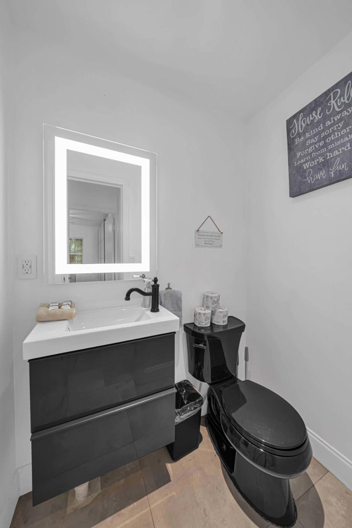 Renovated Gem: Prime Spotless Ideal
