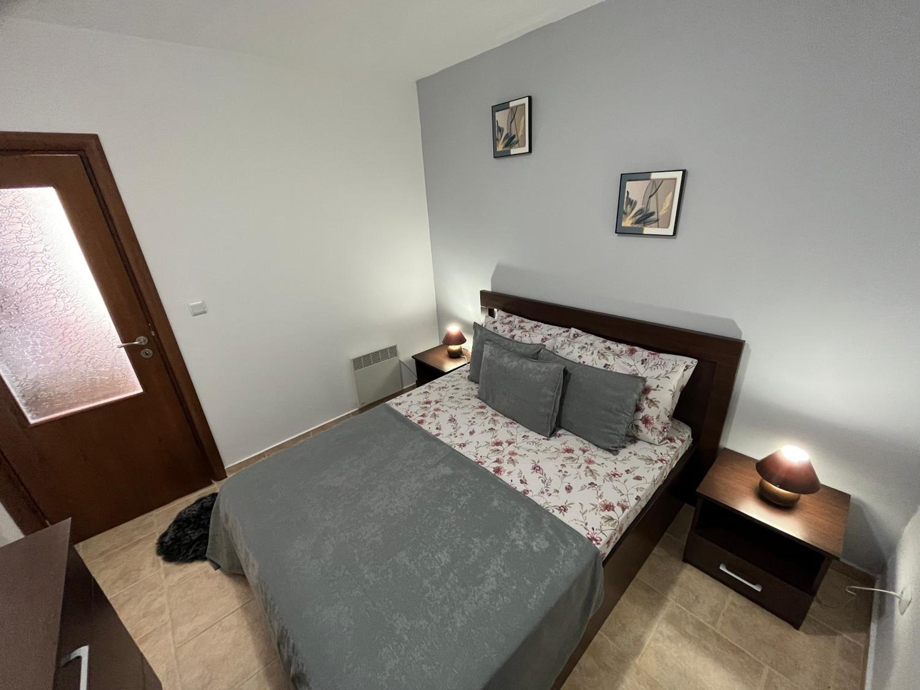 MH Apartments - Cozy & Quality One Bedroom