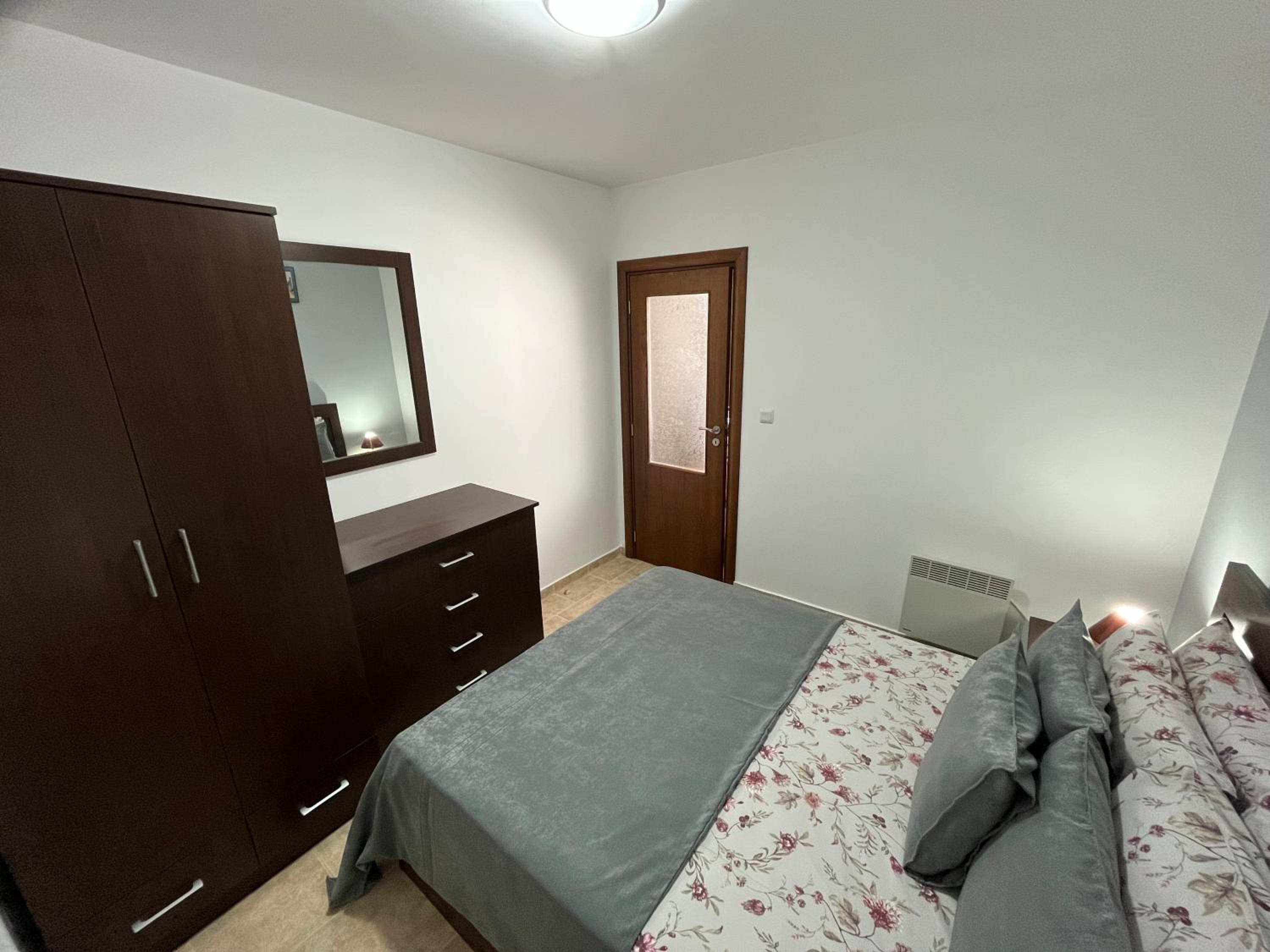 MH Apartments - Cozy & Quality One Bedroom
