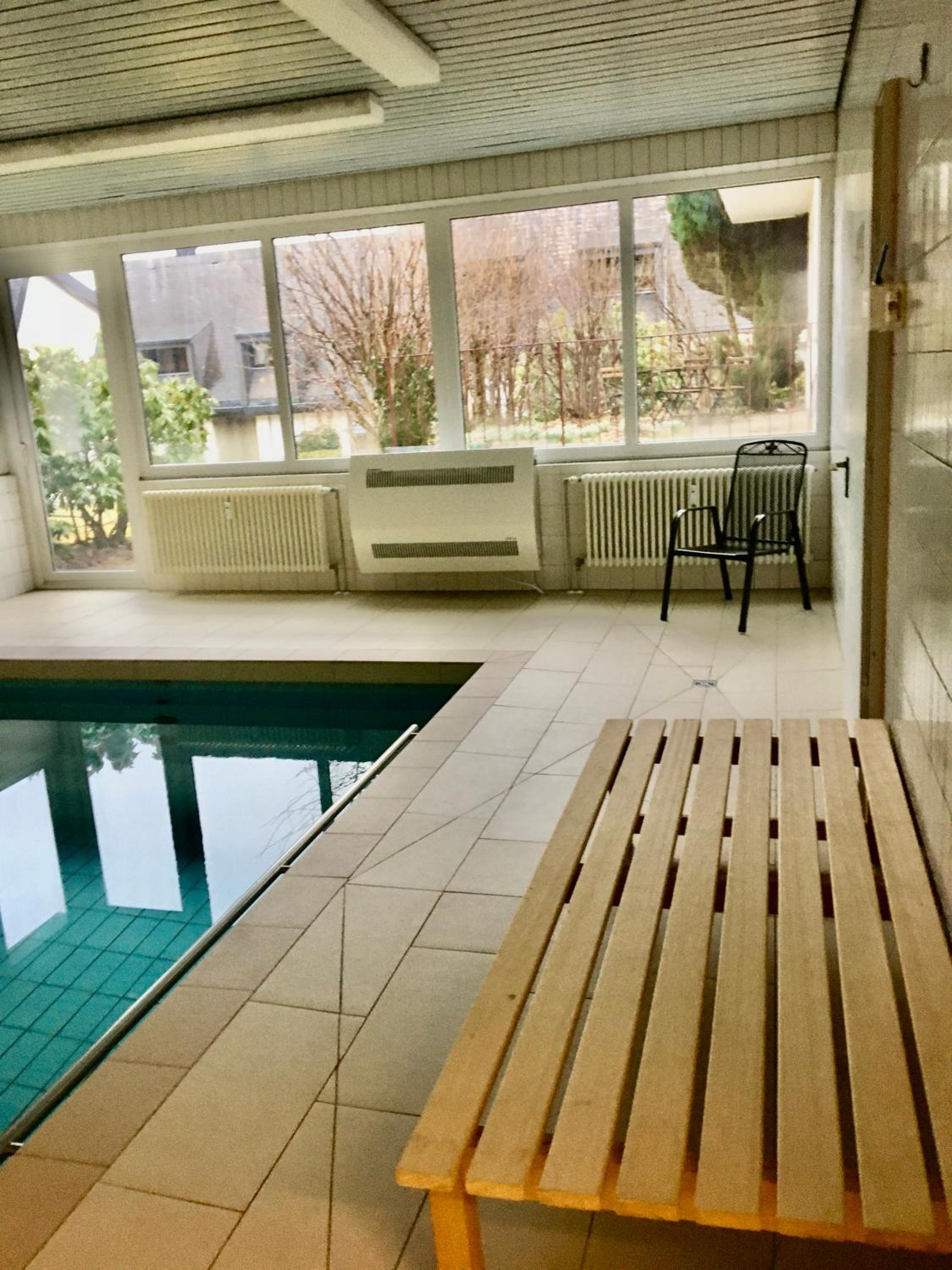 Schönwaldsrotkäppchen mit Pool, Sauna, Elektrokamin