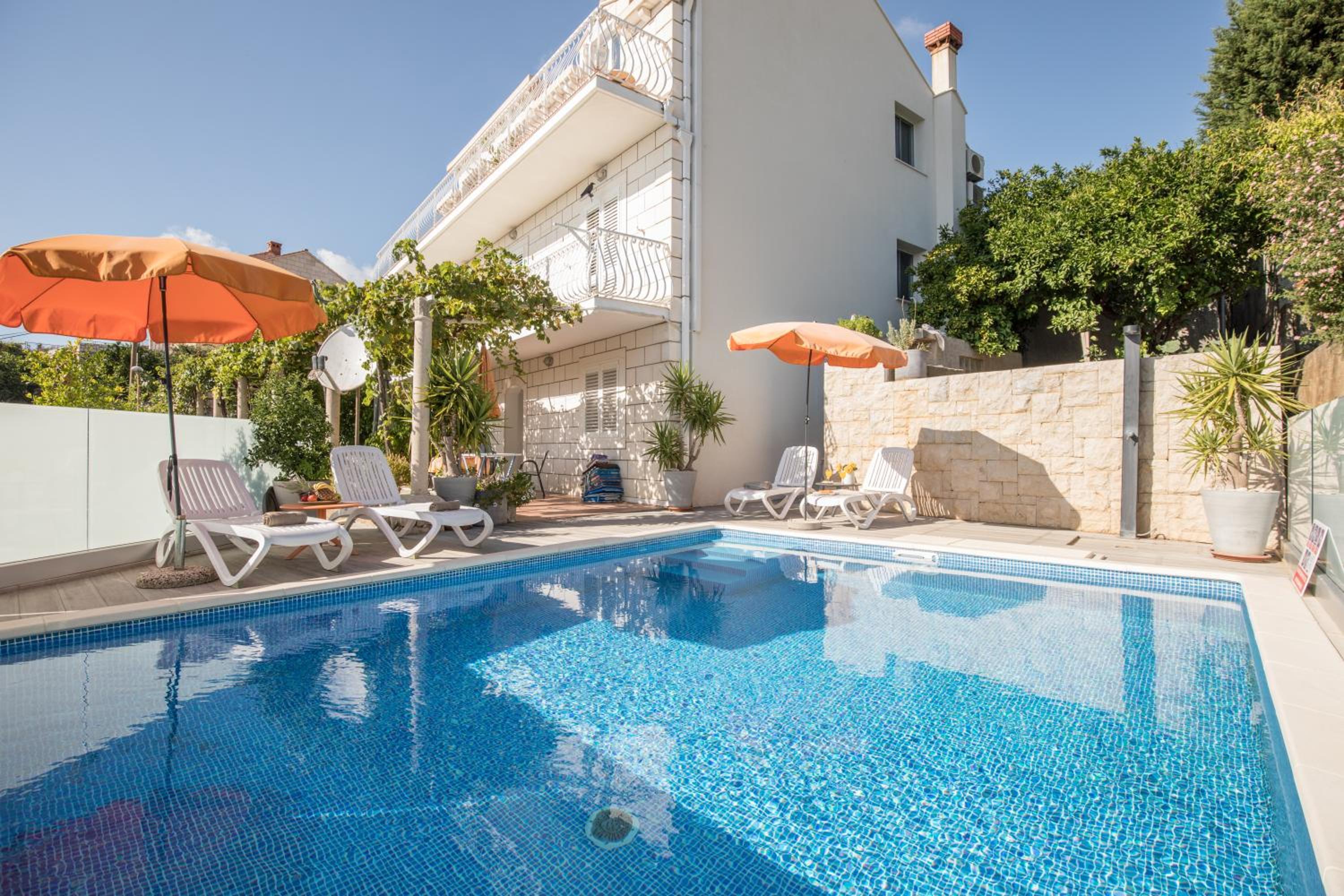Andrijana Apartments