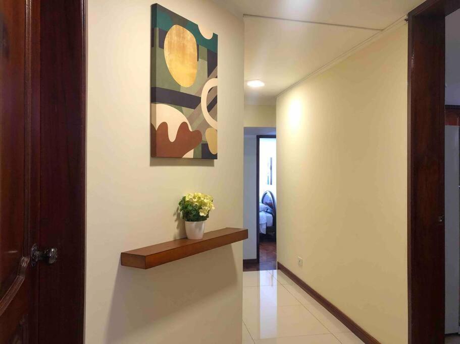 Apartamento Tranquilo y Espacioso cerca de Quito