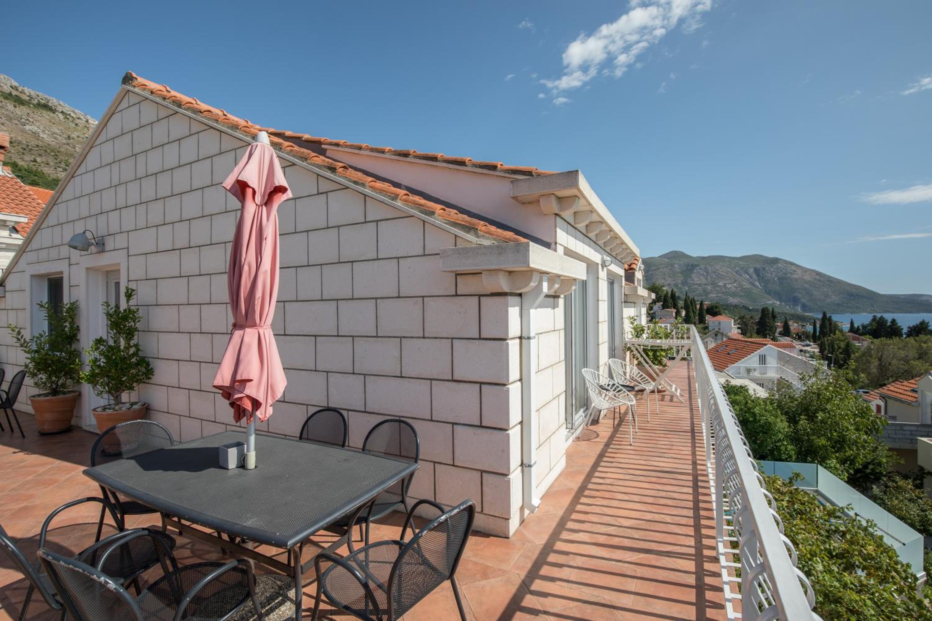 Andrijana Apartments
