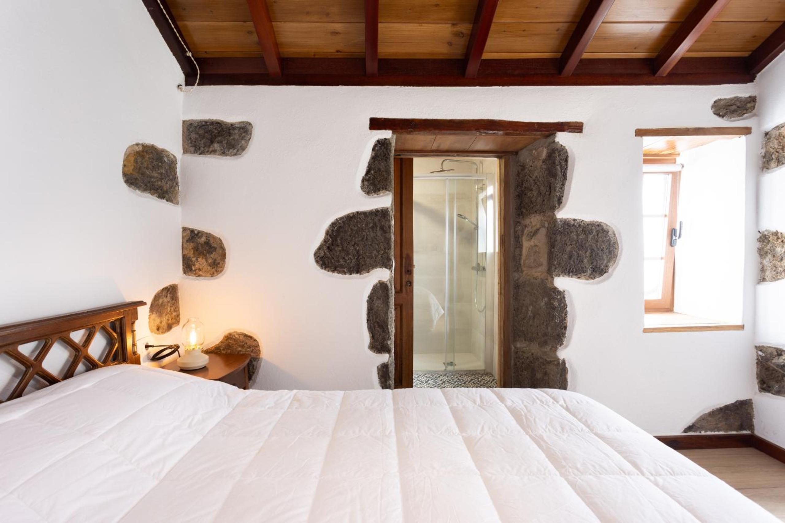 Eden Rentals Sagitta Alfa Retreat