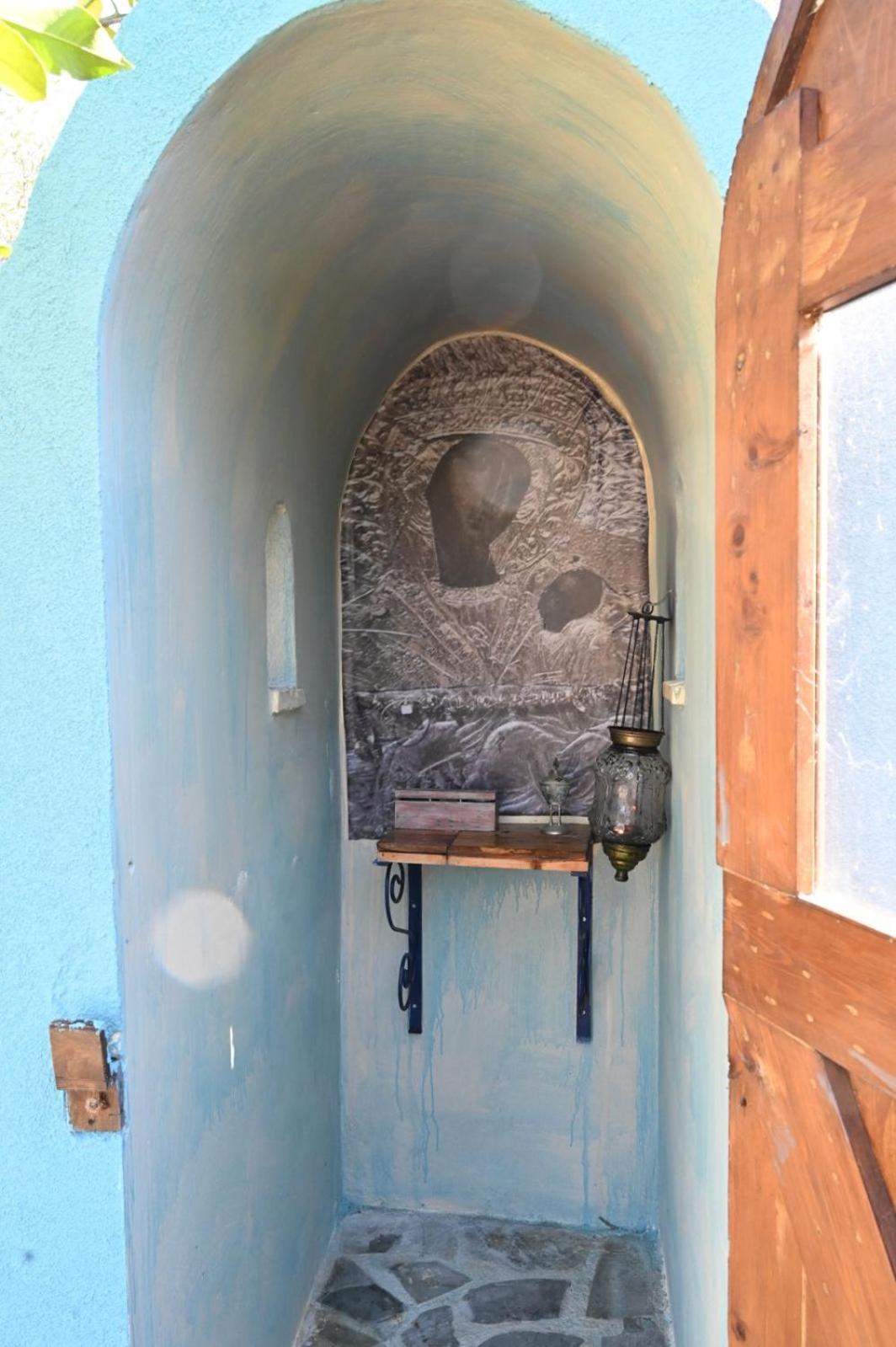 Ionnisos Traditional Home