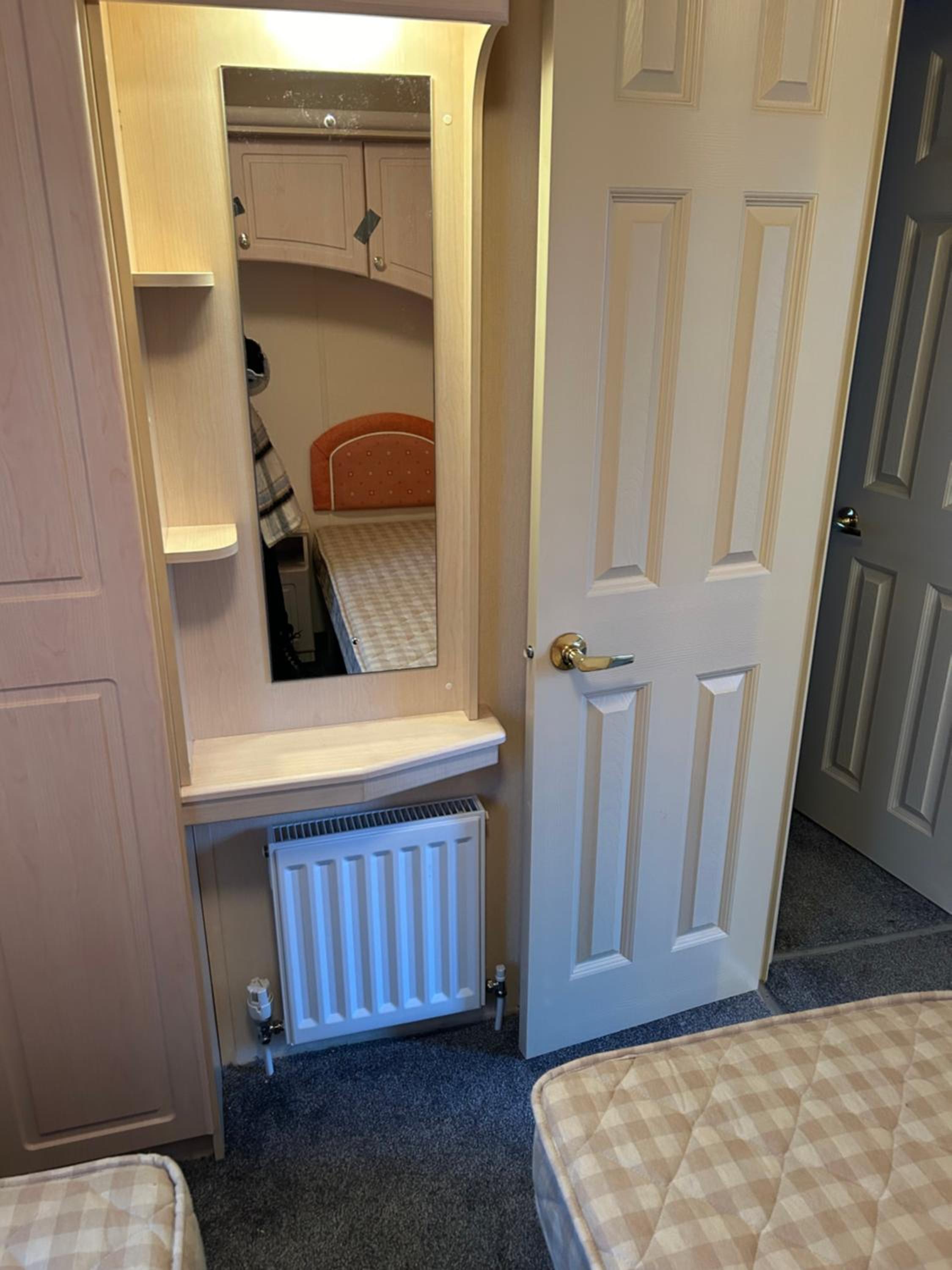 Hideout caravan
