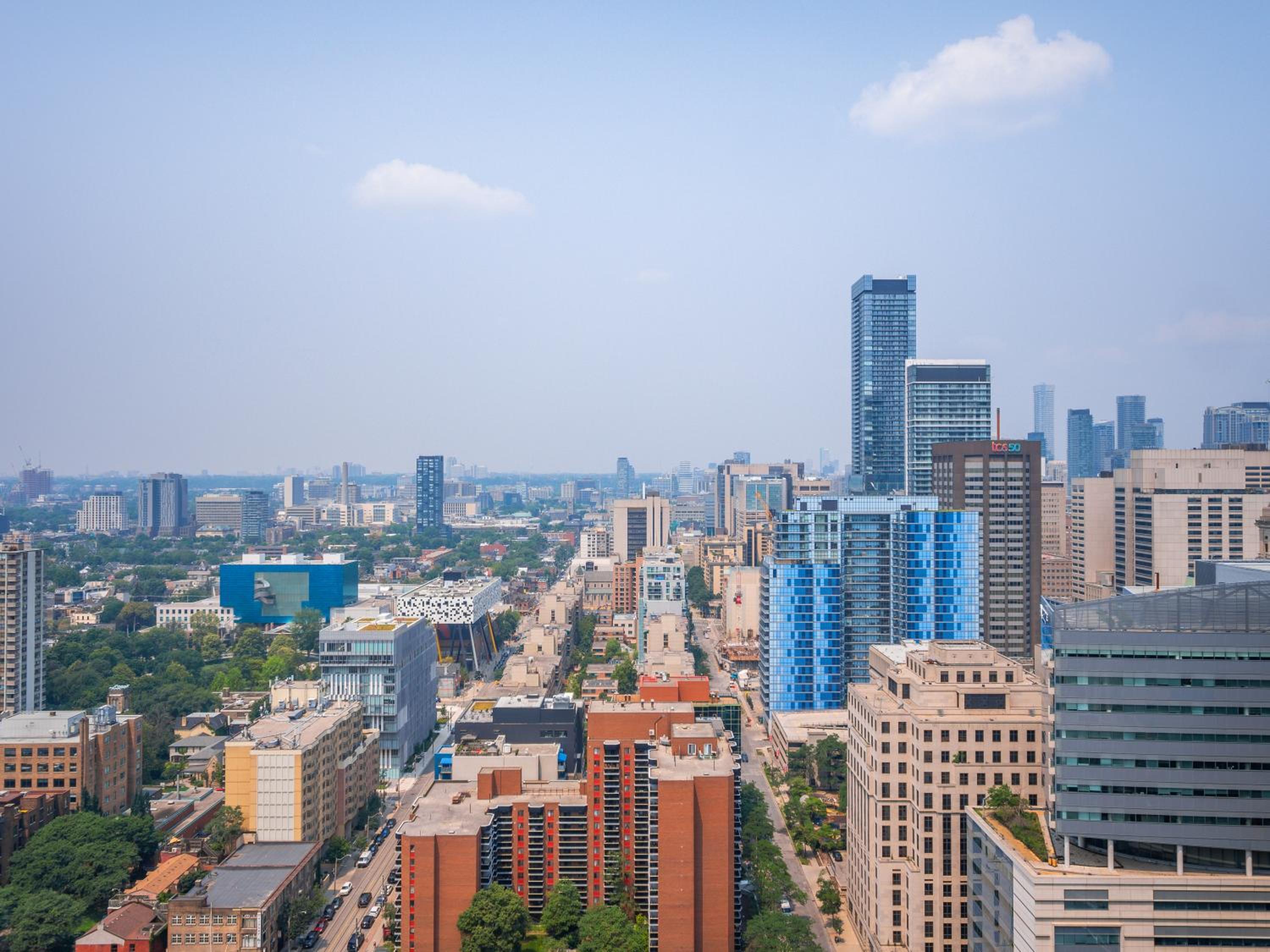 Designer One Bedroom Suite - Entertainment District Toronto