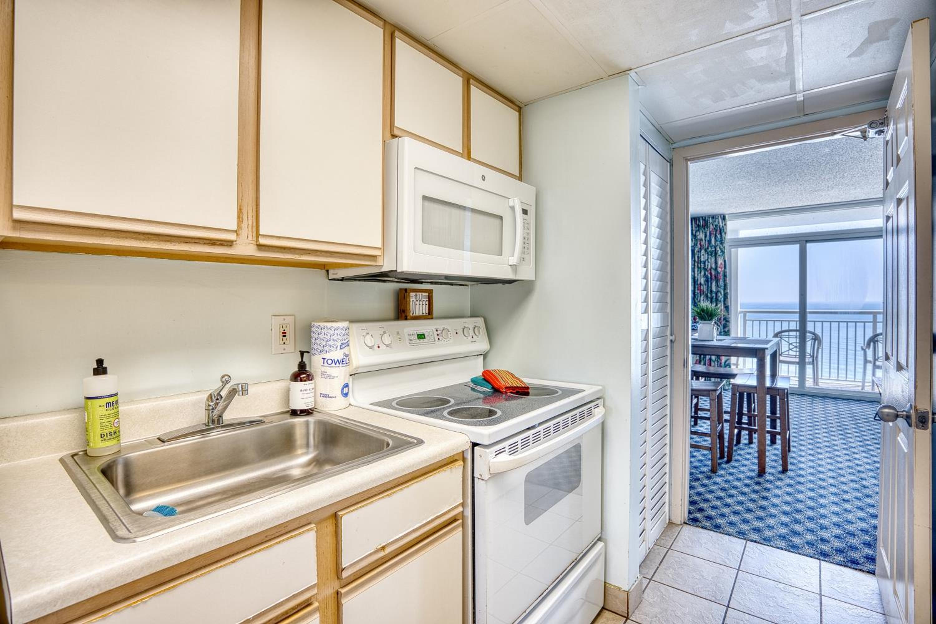 Oceanfront Beach Serenity Stay