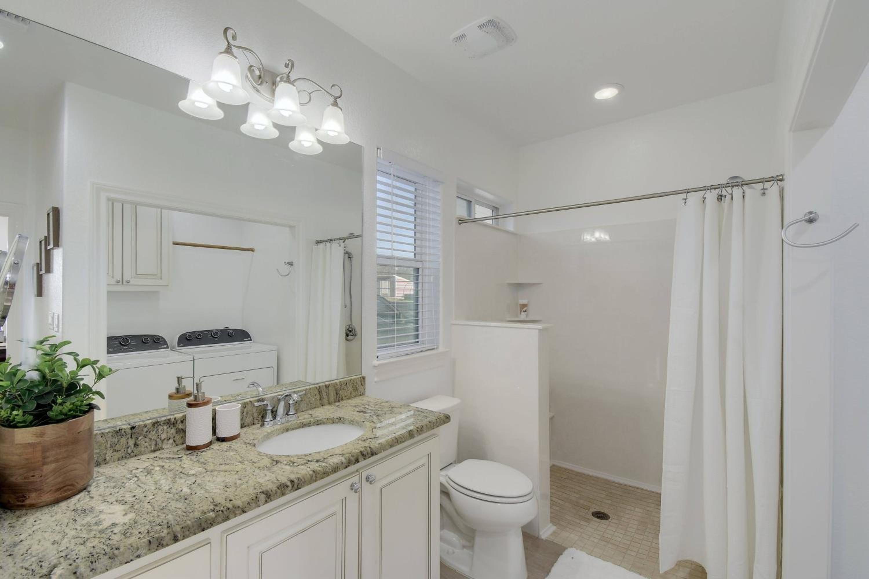 Spacious House in Roundrock view 4