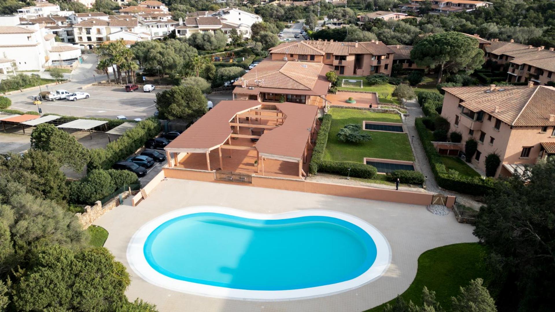 [PORTO ROTONDO]Comfort in Centro con Piscina, A/C view 4