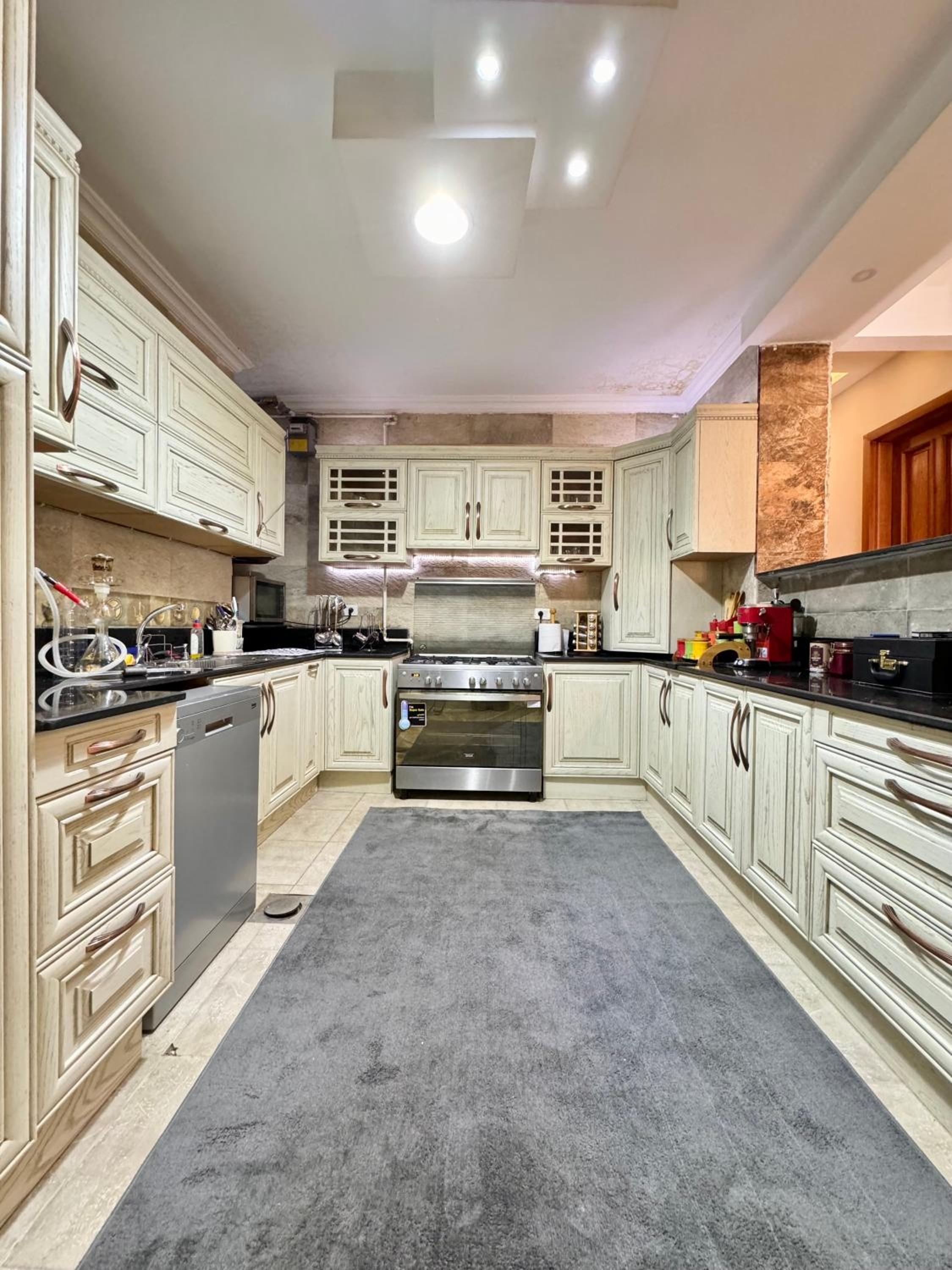 3BRS spacious apt, Nasr city