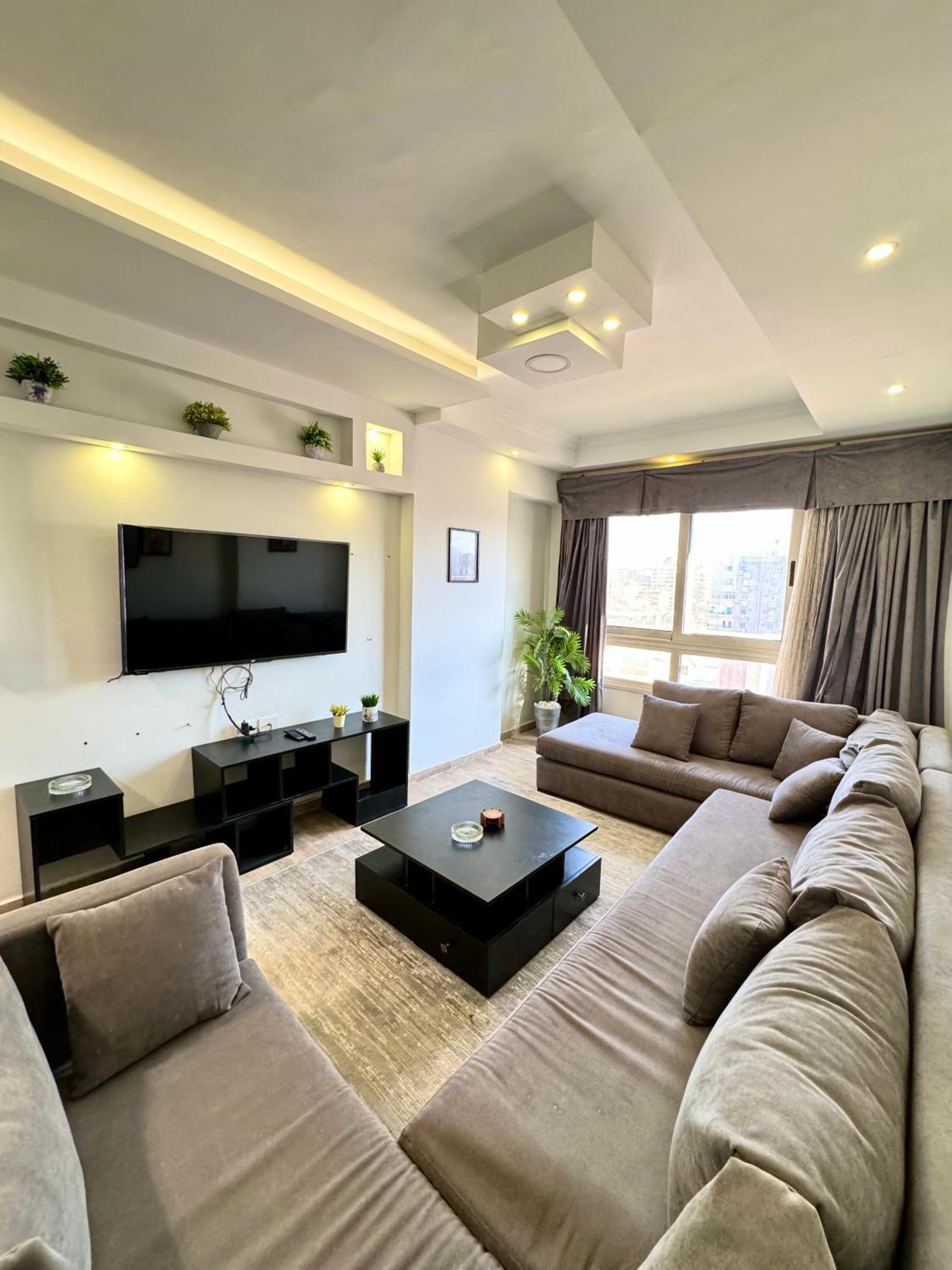 3BRS spacious apt, Nasr city