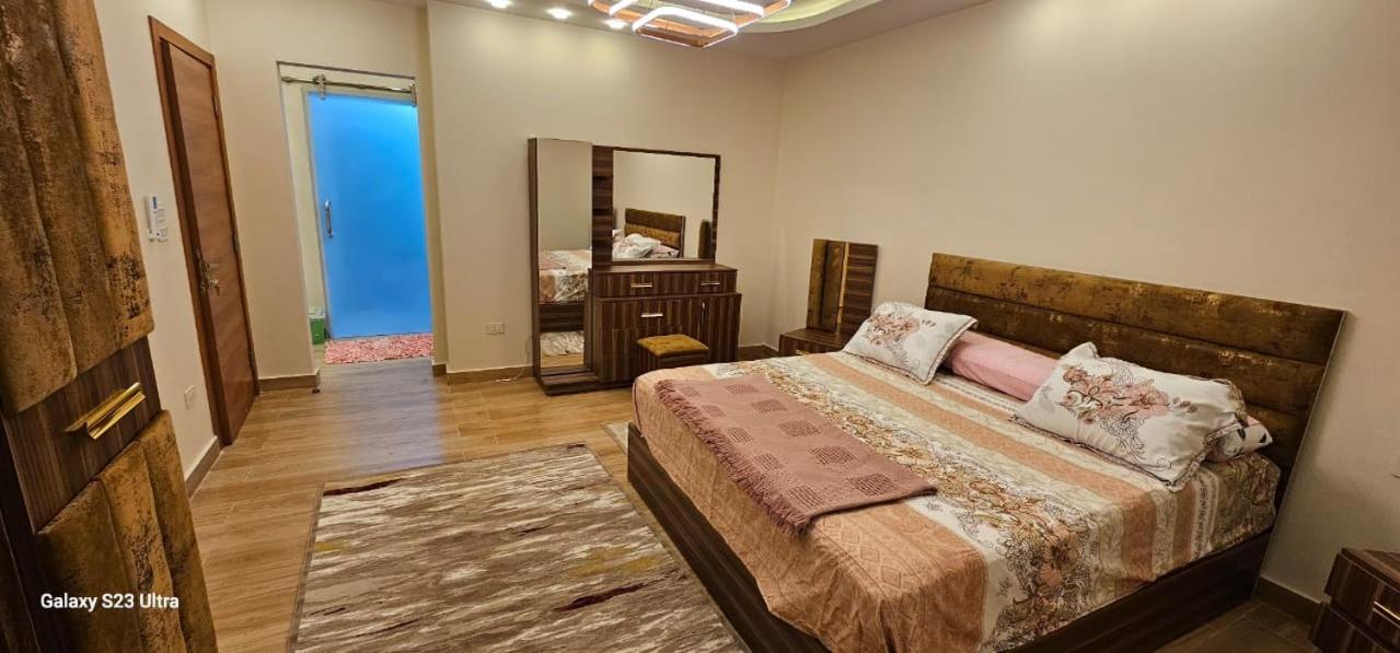 VIP Nile Tower