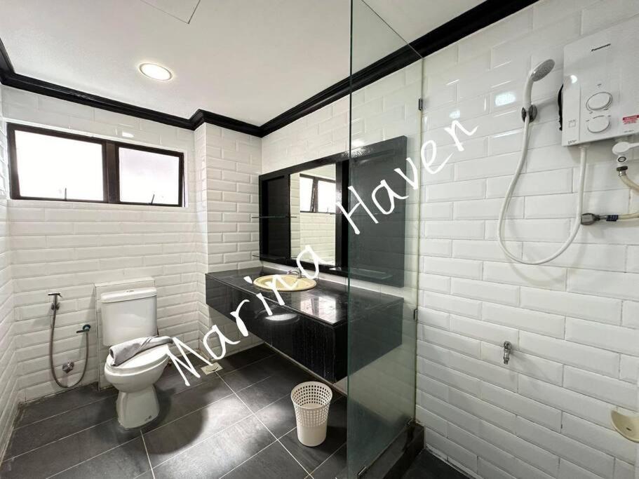 Marina Haven photo 8