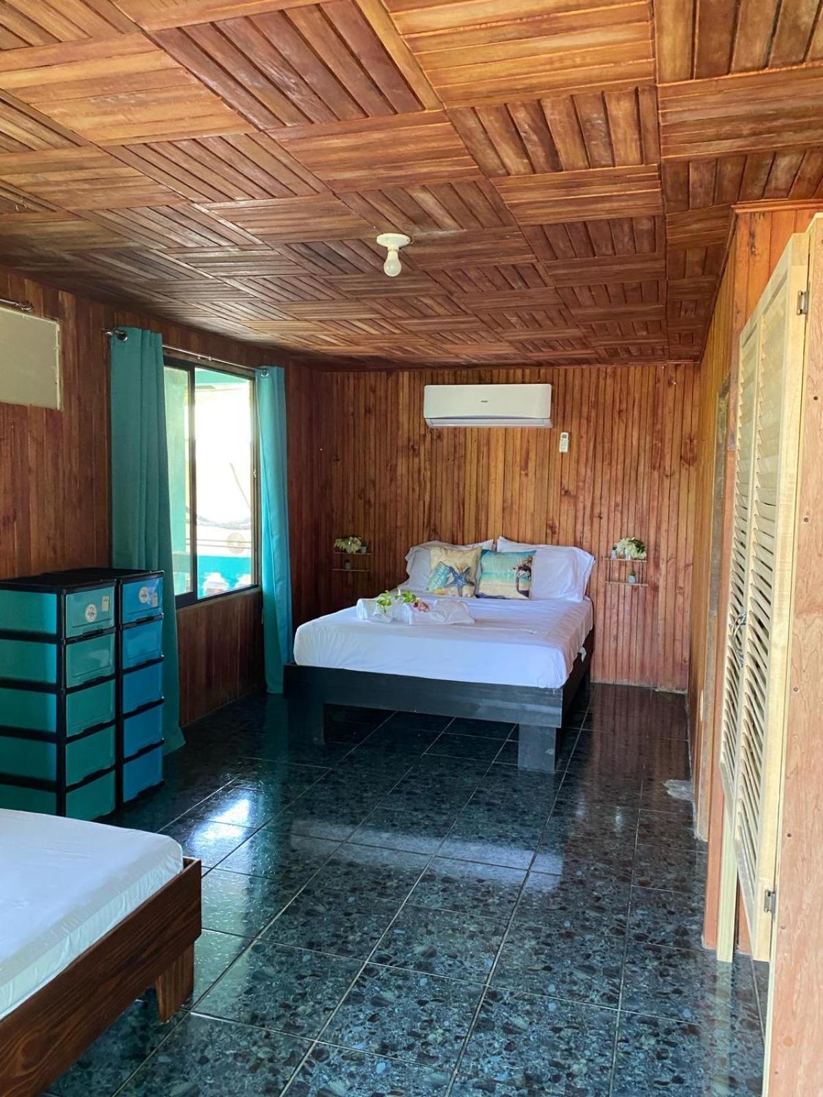 Al's Beach Casa
