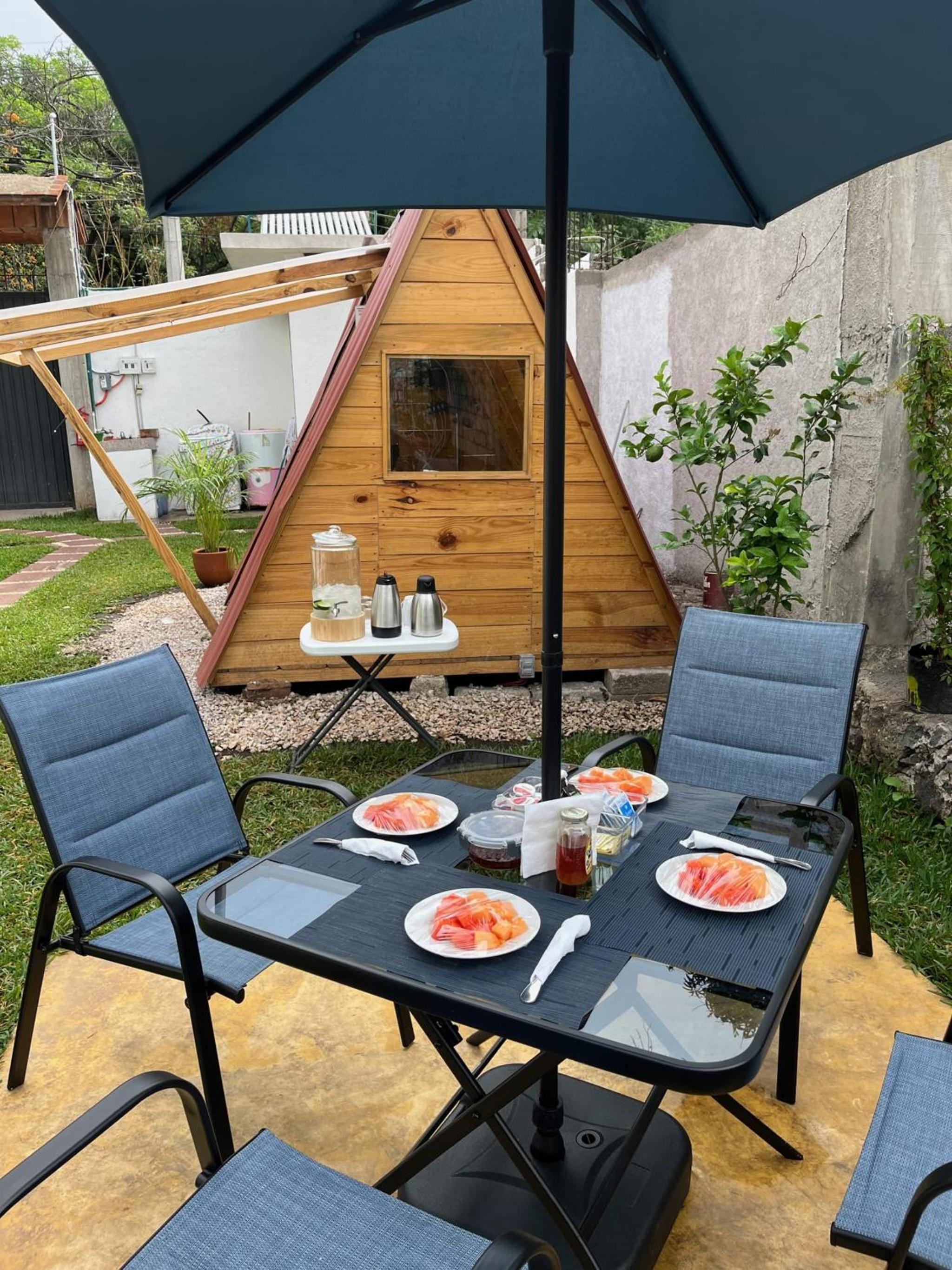Hostal Gautamas Guest rooms, hostal para viajeros,backpackers hostel