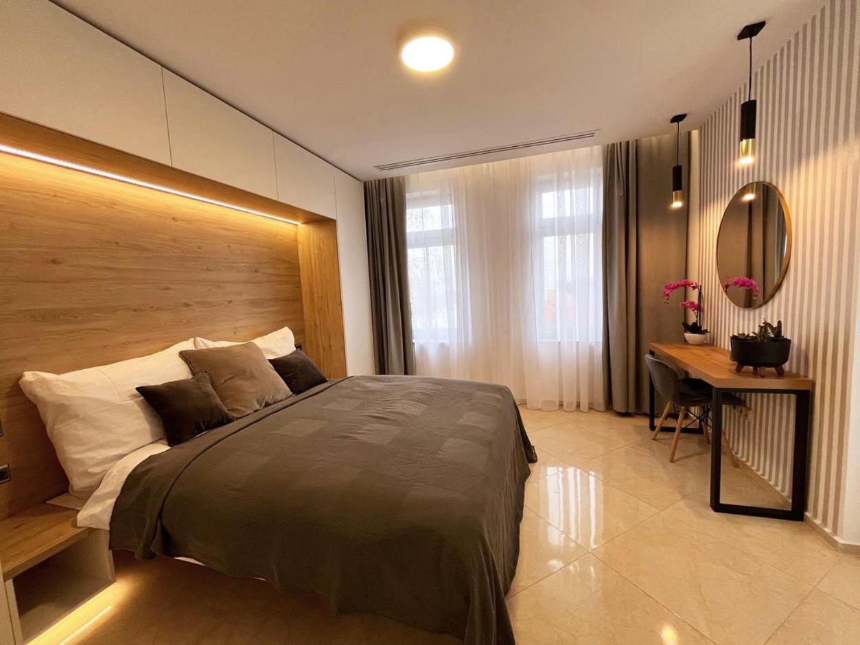LEO Apartment FREE PARKING - President Palace