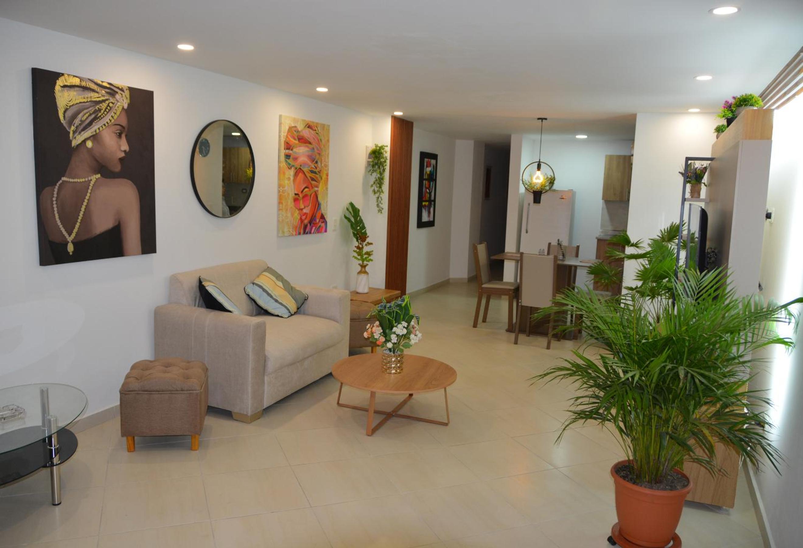 Moderno y céntrico apartamento con impresionantes vistas a la montaña 202
